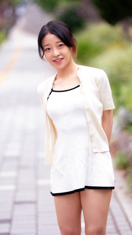～韓国の街角から～ ま、まぶしいッス！ 光り輝く神美脚 愛らしいキャラクター 美意識高すぎ完璧ボディ 韓国が誇るエロ過ぎ最強美女とナンパ＆SEX交流！ 3人ゲット サンプル 9