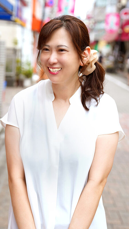 こんな風にやってみろ！！セフレ発掘！ここが穴場だ！ナンパするなら絶対 地元の商店街 逸材美熟女4名ゲット5 サンプル 3