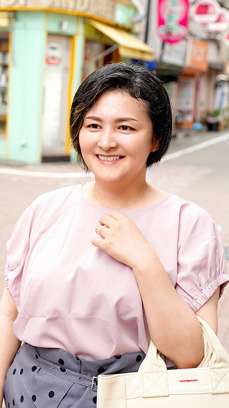 こんな風にやってみろ！！セフレ発掘！ここが穴場だ！ナンパするなら絶対 地元の商店街 逸材美熟女4名ゲット5 サンプル 4