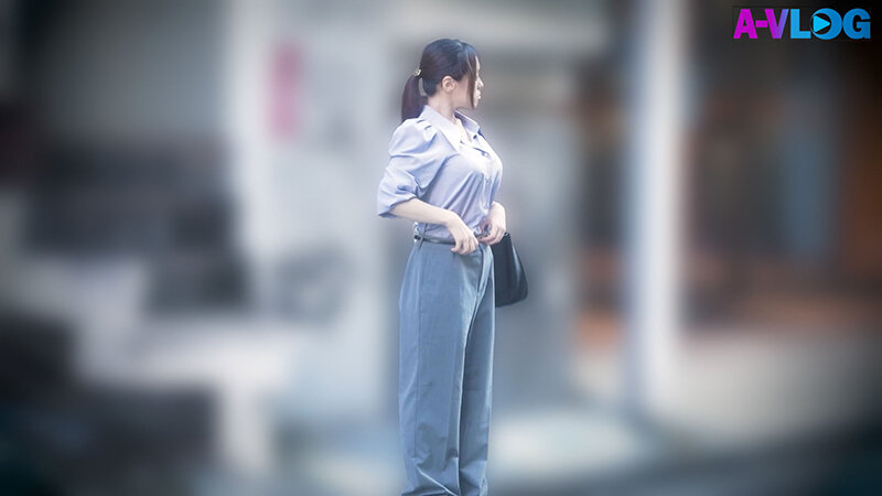 仕事中にP活しちゃう爆乳HカップOLさん サンプル 1