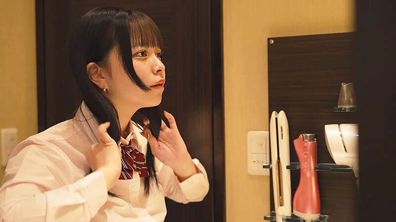ナンパ即パコ08 ひとりで買い物に来ていたギャル系だけど真面目な感じのFカップの専門学校生をバレなきゃ大丈夫とナンパして即ハメ！ サンプル 11