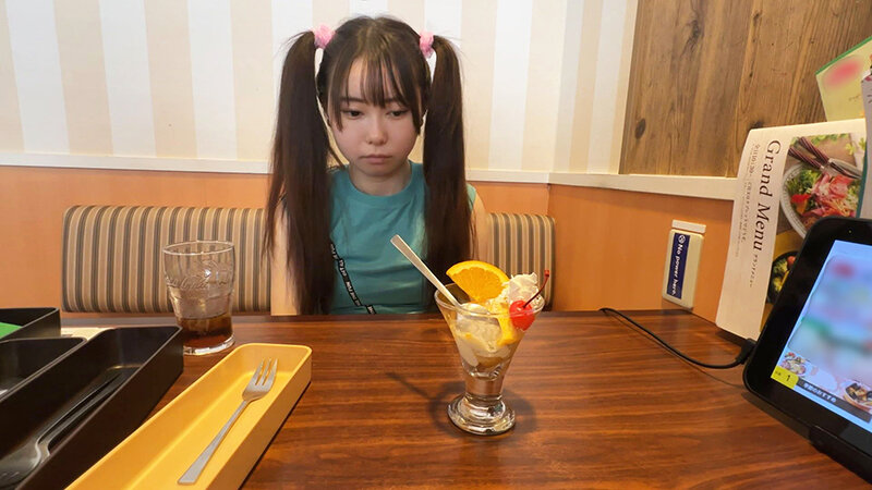 金曜 午後9時 補導前06 身長145cmのツインテールの妖精が乳輪がビンカンでSEXが何か分からず気持ち良くなってヨがる身体に中出し サンプル 2