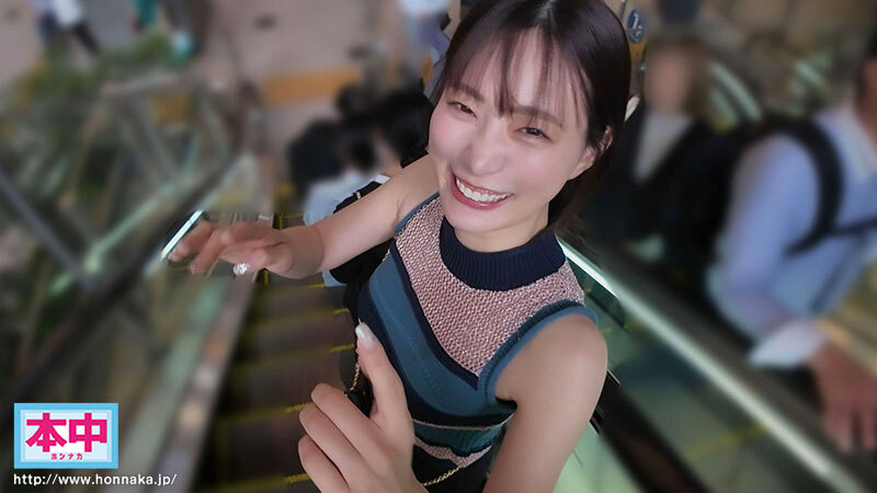 裏垢男子とAV男優どっちがエロい？素顔の美谷朱音を2人きりの空間でイカせまくる本気の生々ハメ撮り中出し サンプル 1