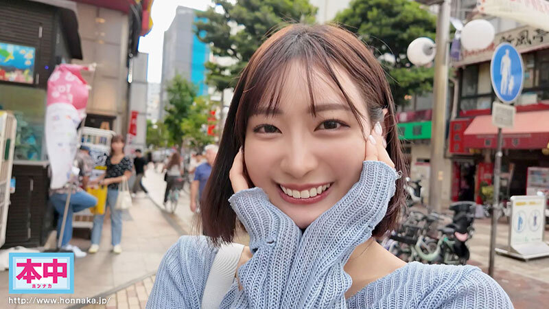 横浜デートして、野外キスして、イチャついて流れでラブホに入って一発射精してももう1回ヤリたい… ノーカットハメ撮り中出し2本番と顔射。美谷朱音と休日のプライベートSEX120分 サンプル 1
