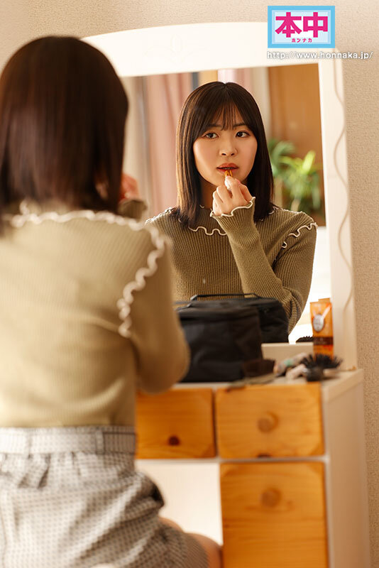 コンドームのつけ方を教えていただけなのに！ 喪女な姉が大学デビューを果たしたら…あり余る性欲が爆発！！弟チ●ポにグラインド騎乗位で絶頂中出し求めちゃうエッチな姉貴。 東條なつ サンプル 1