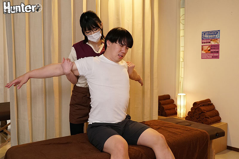【60分2980円健全マッサージ店】 疲れが取れず出張整体も依頼すると、まさかまさかの痴女Jcupセラピストに様変わり。我慢できず空出張不倫マッサージ。 辻井ほのか サンプル 1
