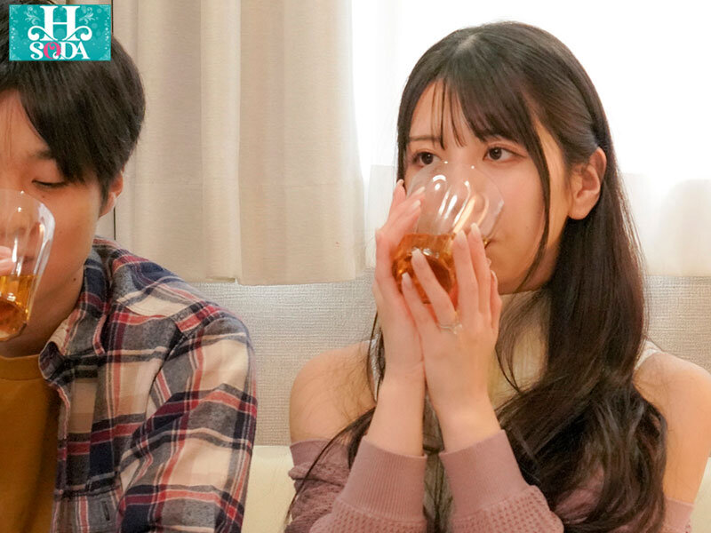 マジックミラーNTRエステ 隣で美乳スレンダーな彼女が寝取られているのに、僕は巨乳お姉さんの凄テクに抗えず、生中セックスしてしまった。 美谷朱音 倉木しおり サンプル 12