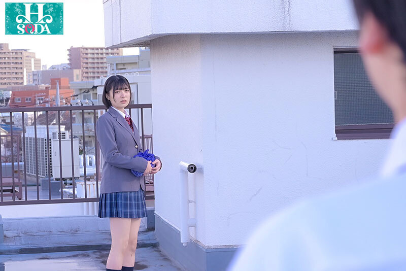 君が告白を手伝ってと言ったあの日を忘れない。両想いだった僕らはすれ違い、別々の男女と付き合い、心から叫んだ。 虹村ゆみ サンプル 11