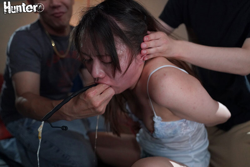 潰れた泥●女を監禁喉奥破壊！胃底こみ上げる濁流固形！吐きまくる拉致ゲロイラマレ●プ サンプル 4