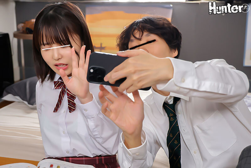10分間限定！幼馴染の男女のカラダが入れ替わり！ サンプル 2
