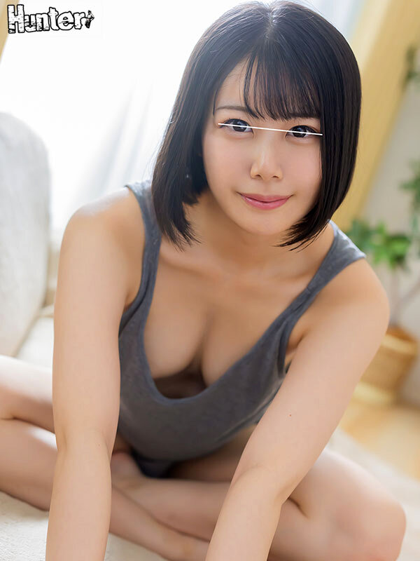 羞恥心ゼロ！巨乳の自覚ゼロ！突然出来た義妹が日常生活すべてで天然巨乳を無防備に晒してボクの股間をイライラさせる！そんな勃起しっぱなしのボクを見て義妹が「お兄ちゃんって大きいよね」とボクの勃起チ○ポをデフォルトのサイズと勘違いして… サンプル 1