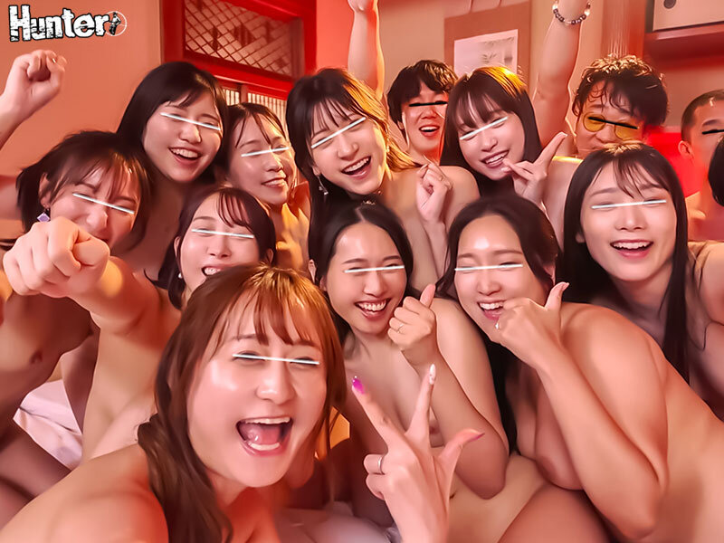 ヤリサー同窓会！全員が大学時代にヤリまくった関係の30代男女！みんな家庭もあるし今となってはいい思い出。でも今日ぐらいは…！大人になりきれない男女は酒が入ればゲスな下心がむき出しに！あちこちで同時多発挿入！ サンプル 4