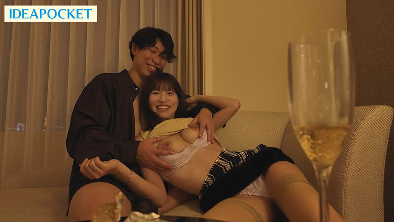 「桜空もも」とお泊り中出し連発デートH 24時間止め処なく痴女られイキ続けた僕 サンプル 2