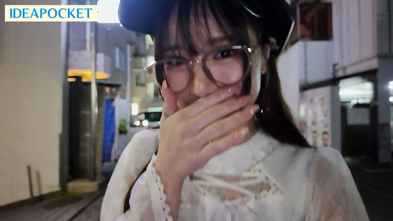 アイドルTO（トップオタク）だった僕が引退ライブ後にDM呼び出されガチ恋告白され 恋愛禁止の3年間禁欲した彼女に超甘々ラブラブで痴女られた2日間 佐々木さき サンプル 2