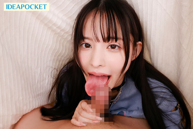 10年ぶりに再会した幼馴染は今や国民的アイドルなのに童貞の僕を小悪魔パンチラ誘惑！？ 彼女の掌の上で転がされ続け2日間で10発も搾りとられました… 山田鈴奈 サンプル 9