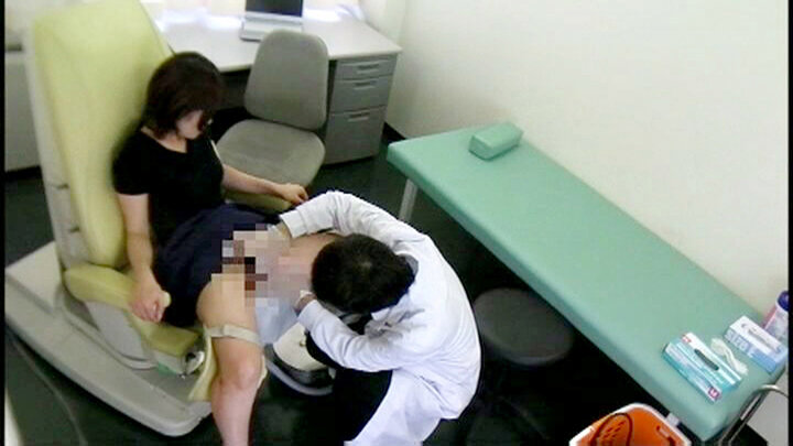 産婦人科医による卑猥行為の流出映像4時間2 サンプル 6