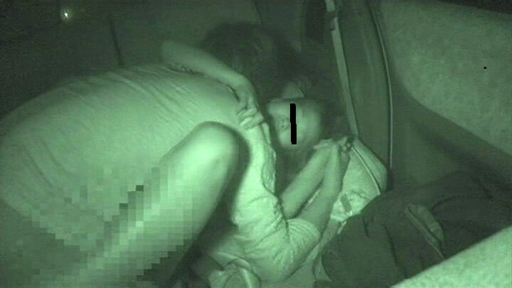 バカ女を車に連れ込みカーセックス隠し撮り4時間ベスト20人 サンプル 10