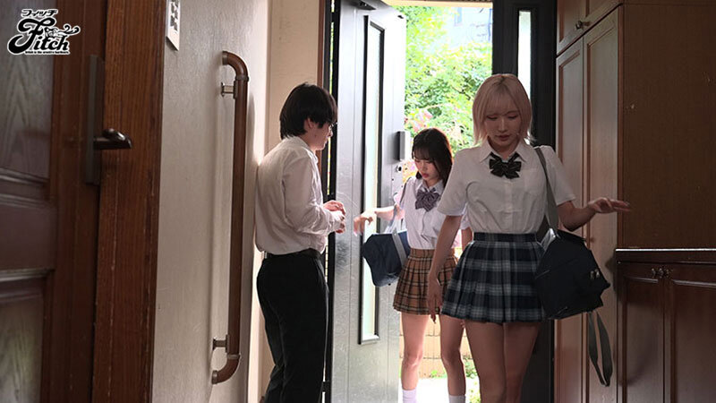 陰キャ童貞の僕の家で入り浸りギャルにWま●こを使わせて貰ったハーレム中出しSEXの話 新井リマ 春陽モカ サンプル 2