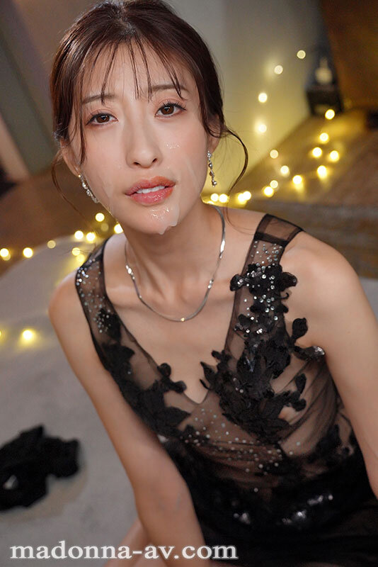 恋する美顔、愛する美脚―。 電撃移籍 Madonna専属 星宮一花 長い手足を絡ませる超濃密ベロキス中出し3本番 サンプル 3