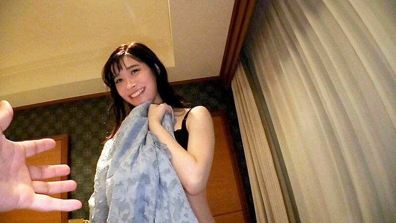 「あなた、許して…。」夫との平凡なSEXでは物足りない美人妻たちが高級なTバックを履いて下半身を恥じ晒す サンプル 11