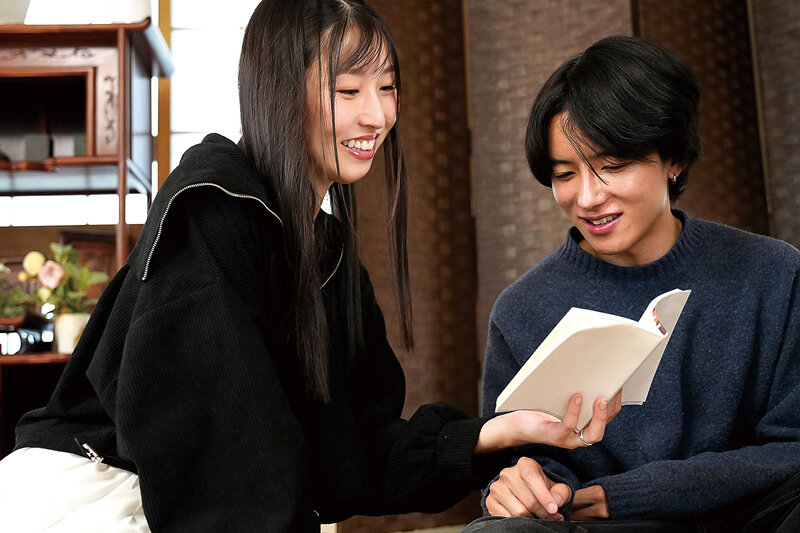 居候先のドえろい奥さんに翻弄される僕 藤咲紫 サンプル 1