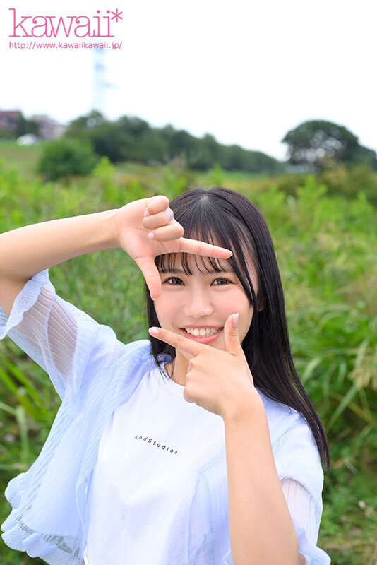 AVにドストライクなカラダと感度の持ち主。元アイドル 石原青 kawaii*デビューから全6タイトル 完全コンプリートベスト8時間 サンプル 1