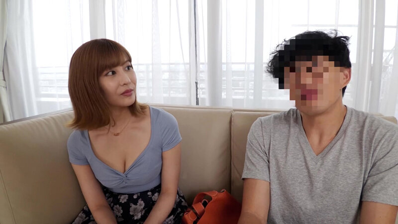 【4K】初体験は人妻と… 最高に羨ましい筆下ろし あゆみ 27歳 夏川あゆみ サンプル 3