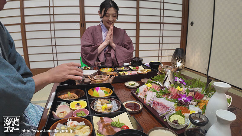 1泊2日でスッカラカンになるまで潮吹きまくり！イキまくり！専属・澪真央のプライベート早漏おもらし温泉旅行 サンプル 5