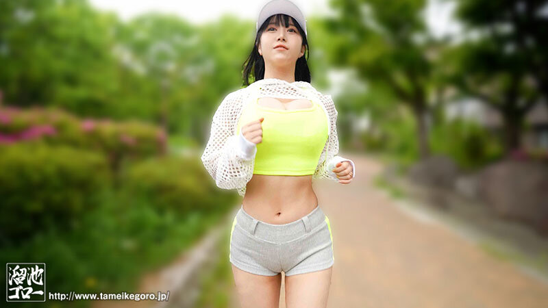 ジョギング中に出会った若者を自宅に連れ込んでエロい顔で即フェラ！美味しそうな顔でごっくん！する汗だく豊満ムッチリ妻 深月めい サンプル 1