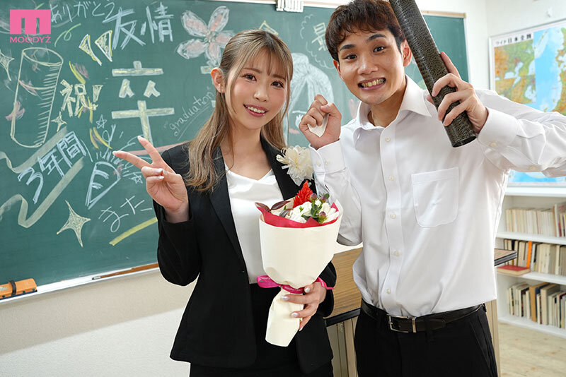 「もう生徒と先生じゃないからね」 気さくで頼れる人気のオンナ教師（性欲モンスター）に三年間狙われていた童貞（絶倫デカチン）の僕は卒業した瞬間に誘われて3日で30発抜かれまくった 葵いぶき サンプル 2
