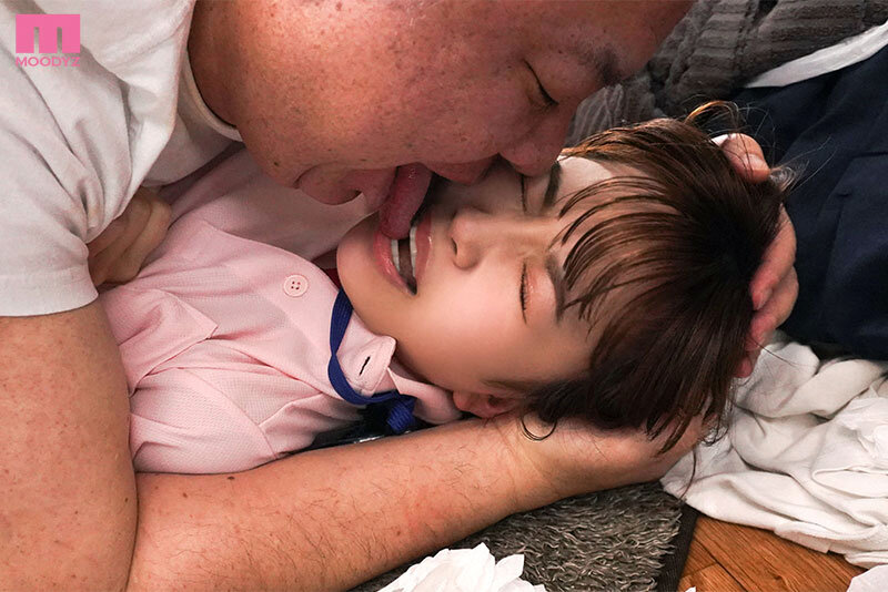 ゴミ部屋に住む引きこもりコドおじが自立支援してくれるボランティア女子大生に恋をした…告白・拒否・襲撃・監禁レ×プ中出し同棲生活 天宮花南 サンプル 3