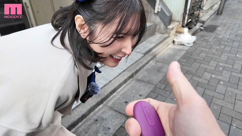 羞恥衣装でドッキドキ街ブラ即ズボ中出し散歩 仲村みう サンプル 12