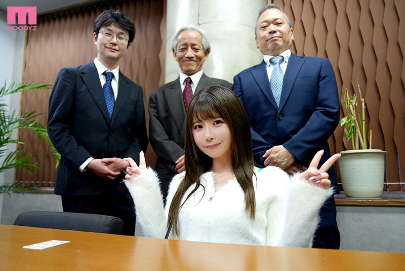 応募総数167社の中から選ばれたラッキーな会社に葵いぶきが1日女上司になって中出しSEXをしに会社訪問！キミの会社で中出しファン感謝祭！ サンプル 1