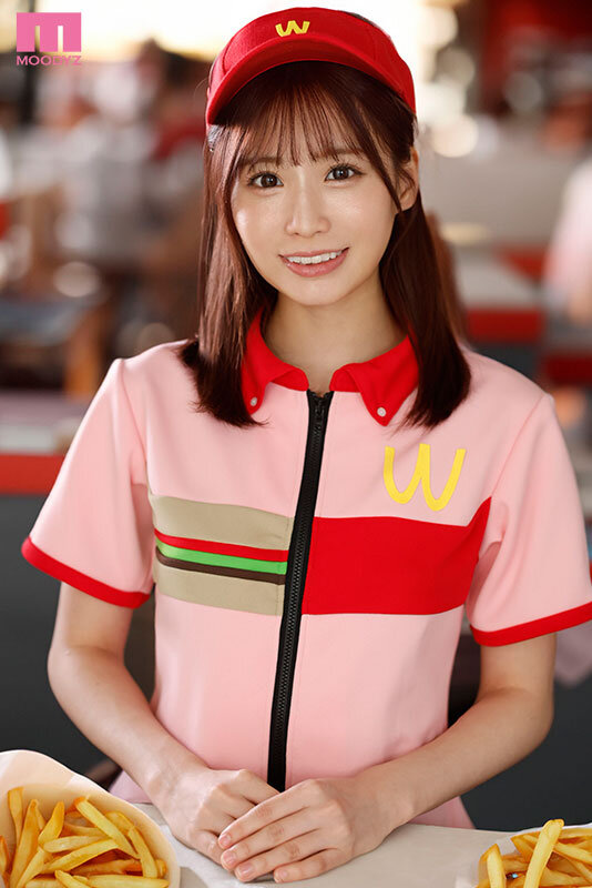 彼とわたしと店長の深夜勤務 シリーズ累計販売数22万部-実写版- S1×MOODYZ 未歩なな初原作コラボ！元祖胸糞NTRドラマ サンプル 1
