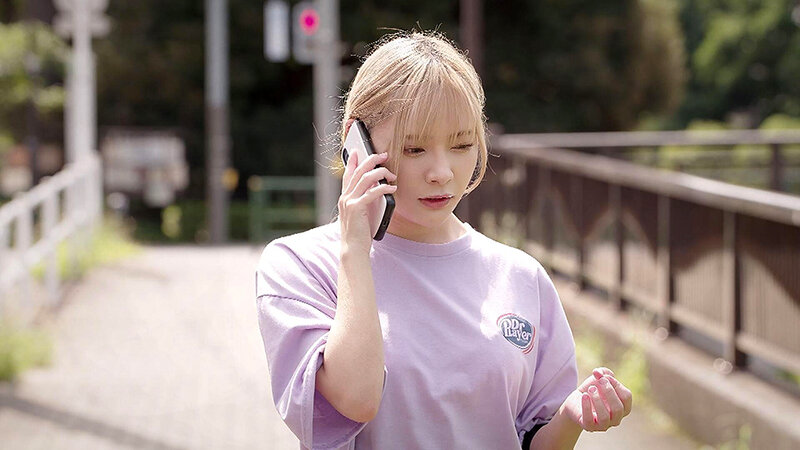大好きな彼女の声とはつゆ知らず、大嫌いな隣人の部屋から聞こえる喘ぎ声に勃起してしまった 一条みお サンプル 10