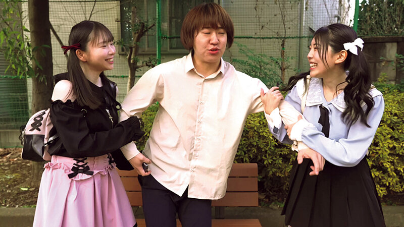 「乳首責めるのだ～いしゅき」ビンカン乳首M男が大好物のぴえん女子たちがオトコを捕獲して甘サドW乳首責め サンプル 5