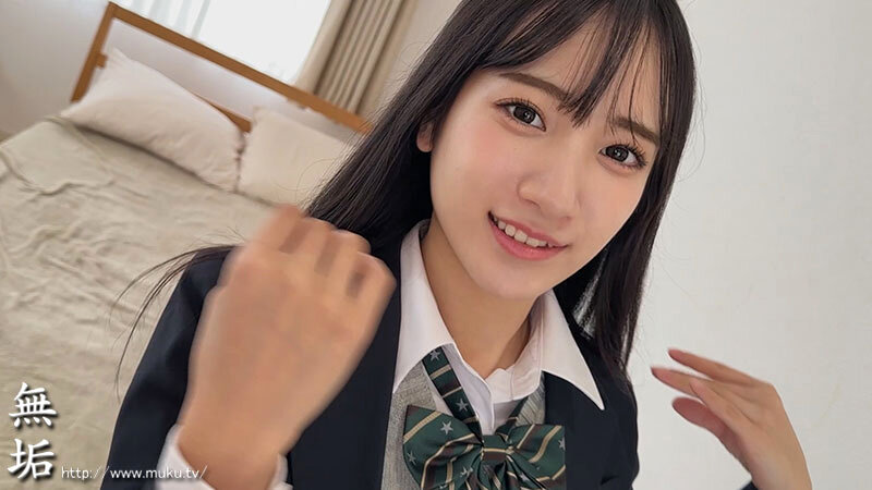 某投稿サイトで話題沸騰中！制服美少女No.1！ 最高にエロくて可愛い制服女子とハメまくりイチャラブSEX！ 超人気作BEST 4時間！ サンプル 7