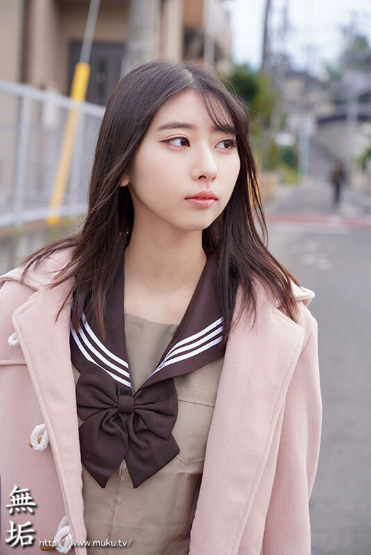 妄想だけで濡れるカラダ… 緊縛を望む美少女 調教志願マゾヒズム。 片寄しゅうか サンプル 1