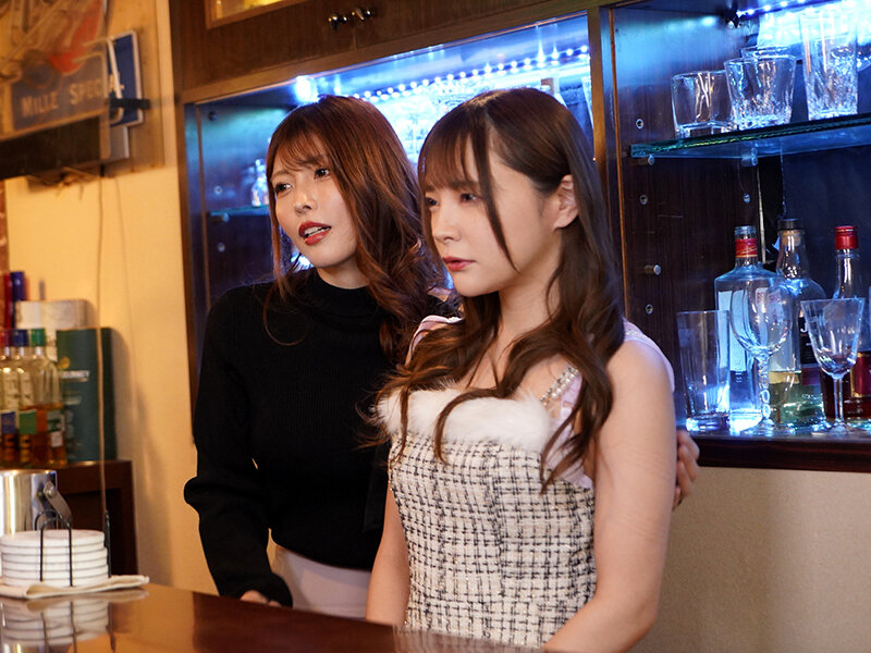 マゾ女を徹底支配する絶対女帝 新村あかり/一条みお サンプル 1