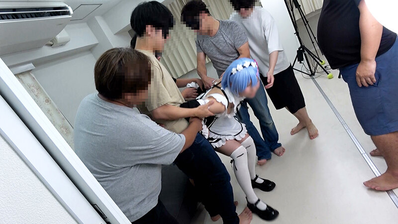 孕ませ特化 中出しザーメン18発 人生最大の超デカマラで腹ボコ制裁 上から目線でガチ高慢な美少女レイヤーがヨリ目発狂壮絶トランスでドM完堕ち 極限7P大乱交SEX サンプル 5