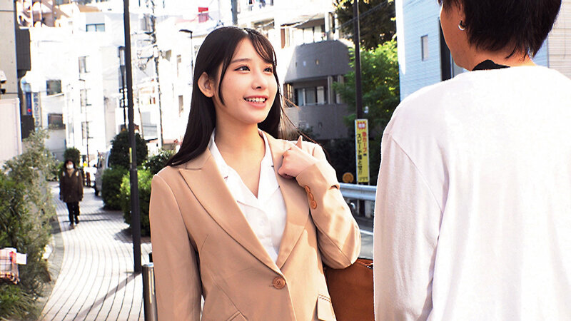 丸の内で働く美脚OLの皆さん！「童貞くんに直穿き黒パンスト素股でSEX教えてください！？」パンスト越しに3cm挿入しちゃうほどガチガチ童貞チ●ポに膣キュン「私が初めてでもイイ？」ビリっと破いて祝筆下ろし生挿入メモリアル中出し サンプル 5