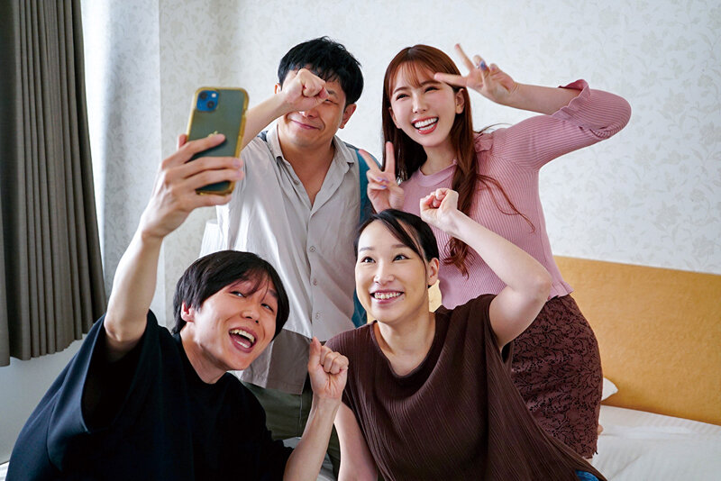 免許合宿に参加してしまった世間知らずな人妻 他県の若者達のビンビンなズル剥け巨根でねとられて… 波多野結衣 サンプル 3