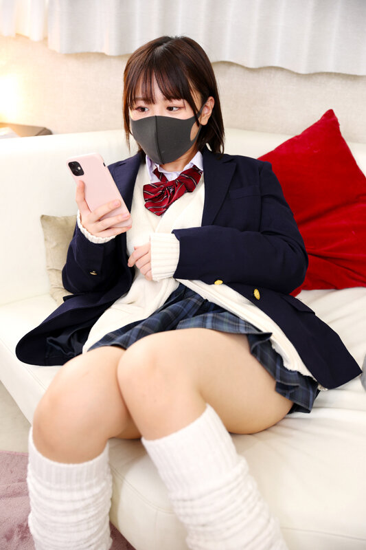 【VR】マスク姿が可愛い【シン・肉感追尾特化】けれども小生意気なP活J●にゴム外し生SEXでガツンと制裁！！何度もイキまくり連続中出しでワカラセタVR Kちゃん サンプル 9
