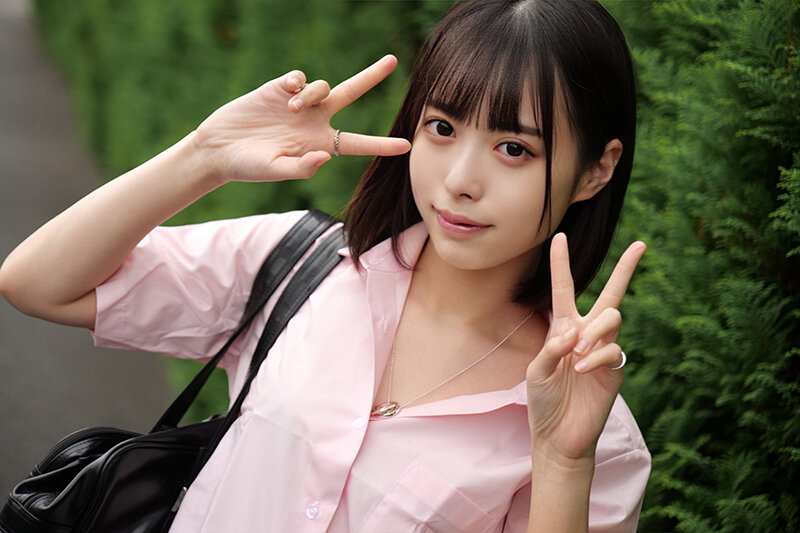 放課後ムレムレおパンツくださ～いっ！超可愛い制服美少女たちをガチナンパ！！その場でガチ交渉して脱ぎたてほっかほかのパンティーをゲット＆即ハメ中出し！神級J系19人SP13時間BEST！ サンプル 2