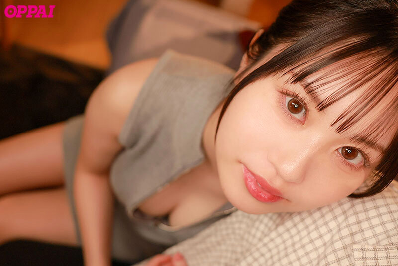 「パイズリだけなら浮気じゃないから」誘惑に負けて彼女の親友の乳マ●コ浮気パイズリで毎日精液絞られてる俺って終わってる…。 夕木こいろ サンプル 2
