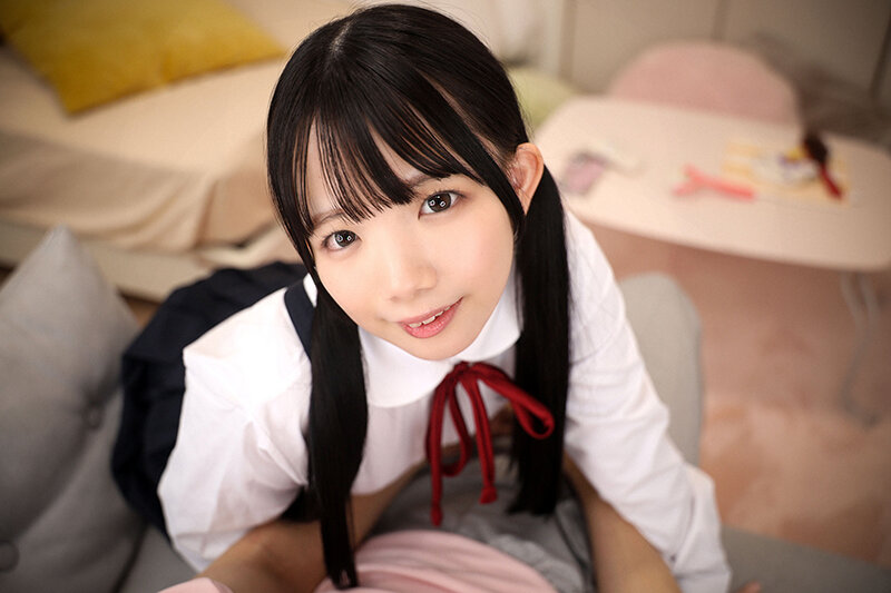 【VR】再婚相手の連れ子が同年代の子と比べて発育が遅いので無理矢理大人にしてあげた 南日菜乃 サンプル 3