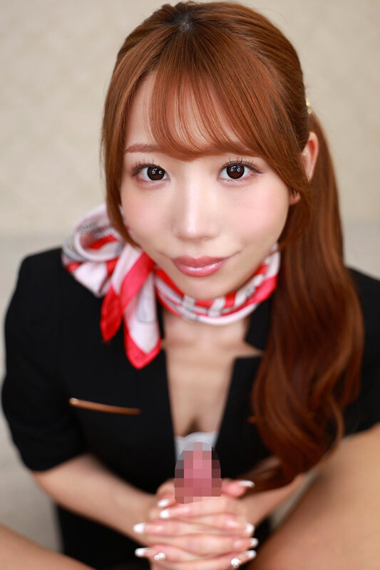 【VR】出張先のホテルを会社のお金で最高級の部屋にしたらサービスで付いてきた手コキが絶品の射精コンシェルジュ 尾崎えりか サンプル 2