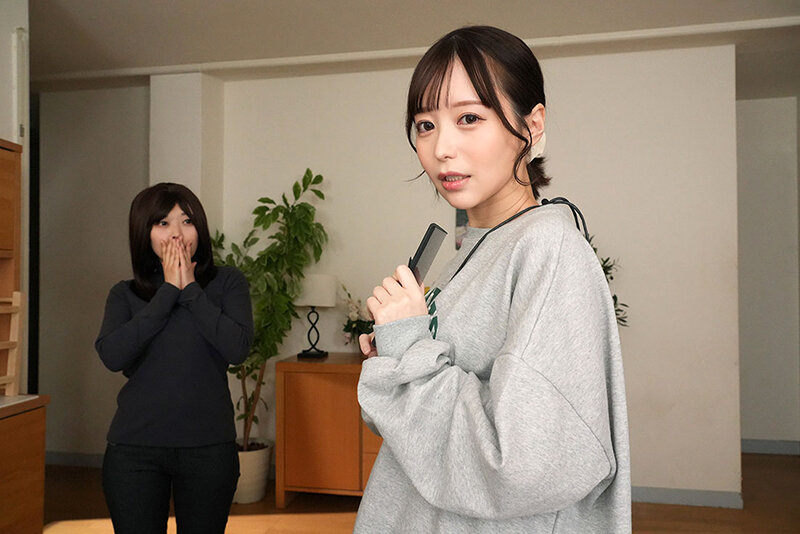 【VR】クールな美容師がデレた日。妹の彼氏に言い寄られてメス顔を見せると、超敏感なカラダを責められ戸惑い逆NTR。 天馬ゆい サンプル 9