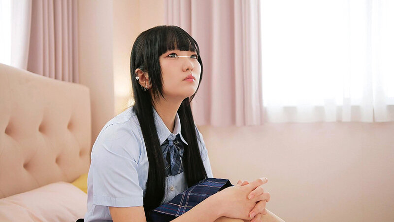 タイムが伸び悩む女子水泳部員の体をほぐす為に整体マッサージを施すと、思春期の敏感体質によって股間から大量の愛液が溢れ出したので、仕上げに膣内をほぐしてやったら連続絶頂アクメで果てまくった！！ サンプル 9