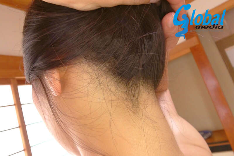 熟女ヌード＆オナニー図鑑 彩 脱衣鑑賞・じっくり部位観察・恥じらいと興奮の自慰絶頂 24人8時間 サンプル 5